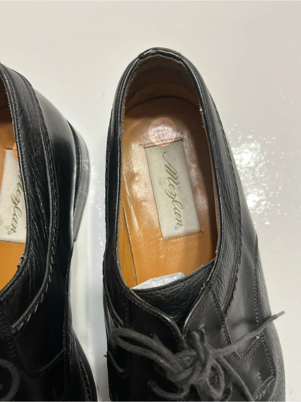 Mezlan Black Leather Lace-Up Derby Shoes